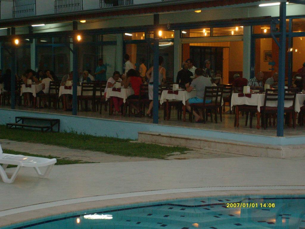 Aymes Hotel 费特希耶 外观 照片