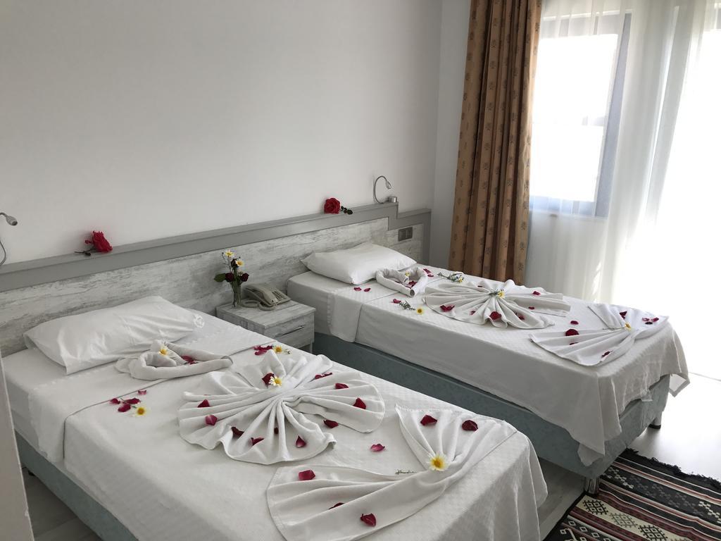 Aymes Hotel 费特希耶 外观 照片